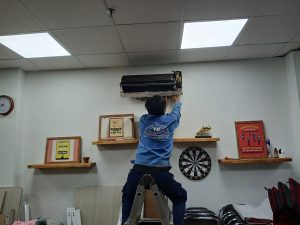 Máy lạnh Reetech báo lỗi F2